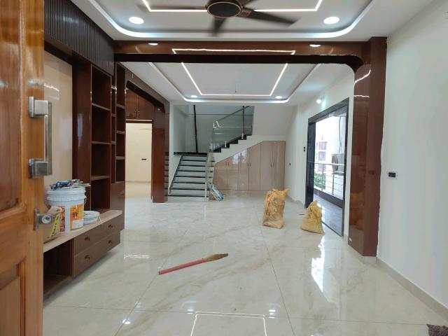 3 BHK Apartment in Gachibowli for rent Hyderabad. The reference number is 20958007