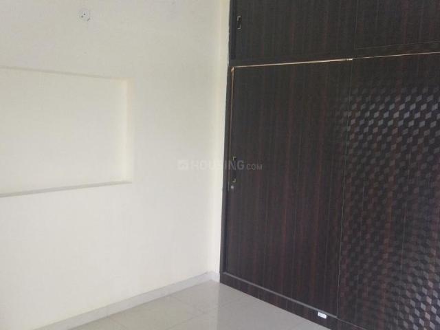 3 BHK Apartment in Gagan Vihar for rent Ghaziabad. The reference number is 16077247