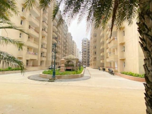 3 BHK Apartment in Gagan Vihar for rent Ghaziabad. The reference number is 16971971