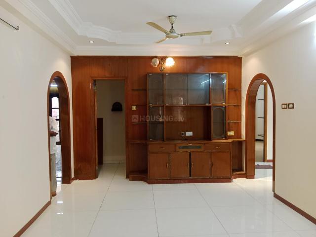 3 BHK Apartment in Gandhipuram for rent Coimbatore. The reference number is 21361331
