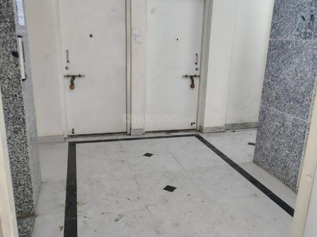 3 BHK Apartment in Ganeshpeth Colony for rent Nagpur. The reference number is 20610180