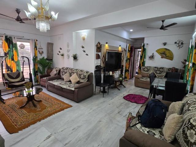 3 BHK Apartment in Gariahat for rent Kolkata. The reference number is 20847897
