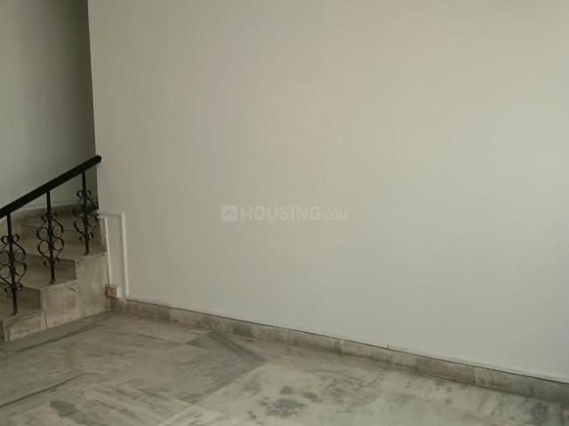 3 BHK Apartment in Gariahat for resale Kolkata. The reference number is 21292680