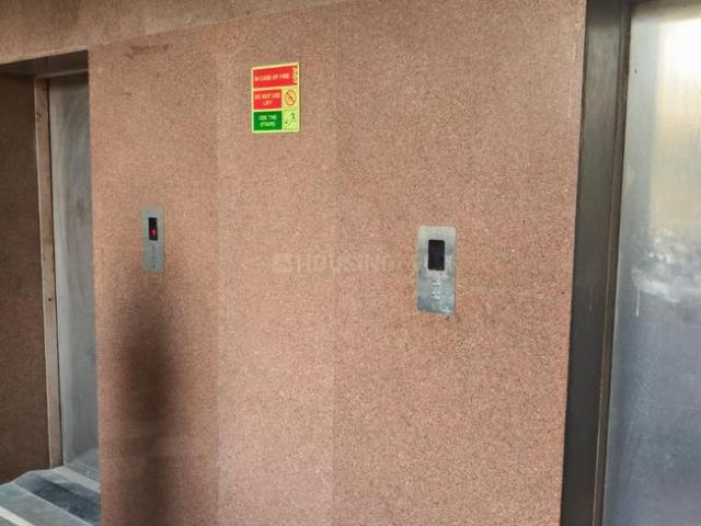 3 BHK Apartment in Geeta Colony for resale New Delhi. The reference number is 15949591