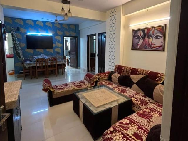 3 BHK Apartment in Ghukna for rent Ghaziabad. The reference number is 20813107