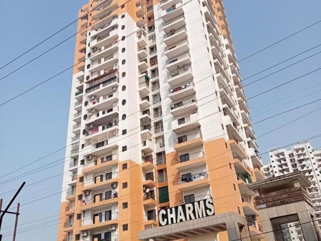 3 BHK Apartment in Ghukna for resale Ghaziabad. The reference number is 19631451