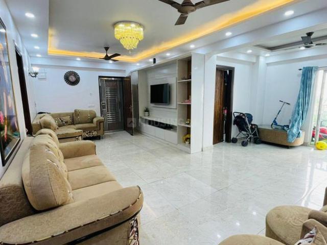 3 BHK Apartment in Ghukna for resale Ghaziabad. The reference number is 20560073