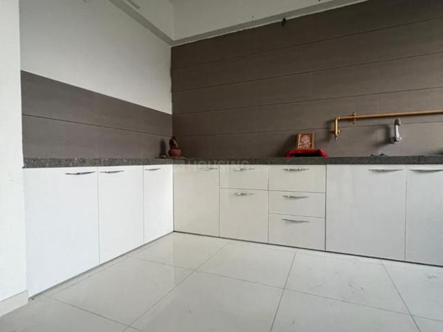 3 BHK Apartment in Ghuma for rent Ahmedabad. The reference number is 18638592