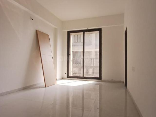 3 BHK Apartment in Ghuma for rent Ahmedabad. The reference number is 19577062
