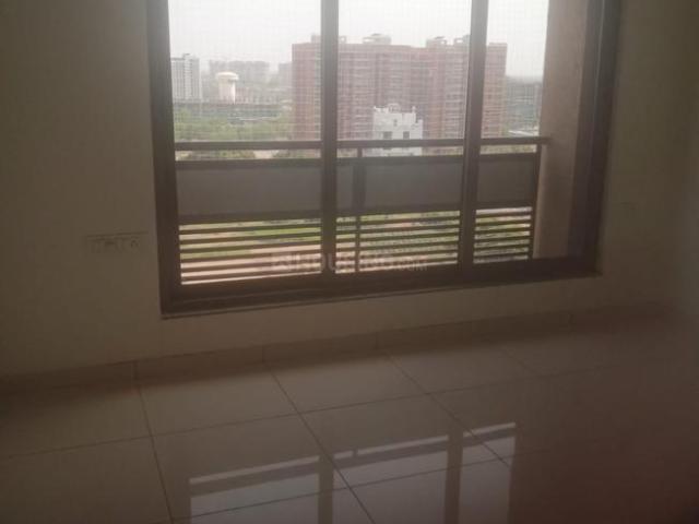 3 BHK Apartment in Ghuma for rent Ahmedabad. The reference number is 20192128