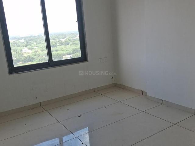 3 BHK Apartment in Ghuma for resale Ahmedabad. The reference number is 21125724