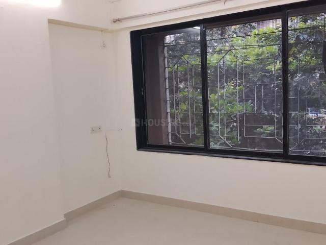 3 BHK Apartment in Ghatkopar East for rent Mumbai. The reference number is 20454576