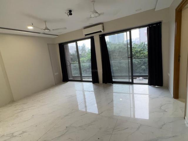 3 BHK Apartment in Ghatkopar East for rent Mumbai. The reference number is 21371516