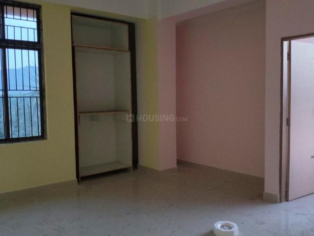 3 BHK Apartment in Ghoramara for rent Guwahati. The reference number is 21085642