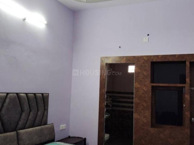 3 BHK Apartment in Girdharpur for rent Mathura. The reference number is 21089915