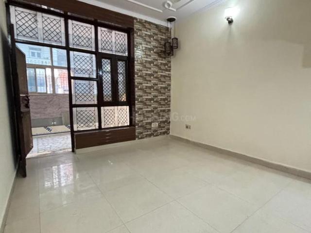 3 BHK Apartment in Green Field Colony for rent Faridabad. The reference number is 20210925