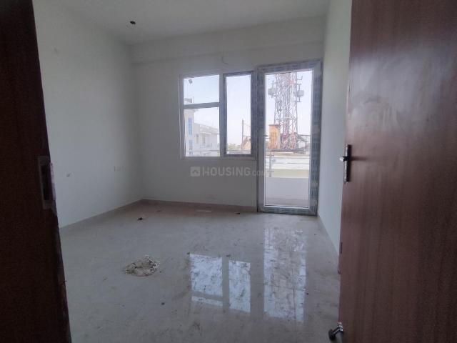 3 BHK Apartment in Gujaini for rent Kanpur. The reference number is 20531468