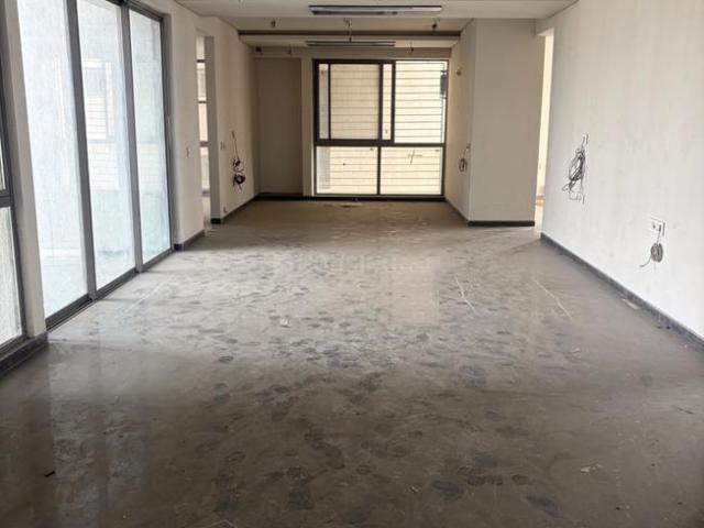 3 BHK Apartment in Gultekdi for rent Pune. The reference number is 21329580
