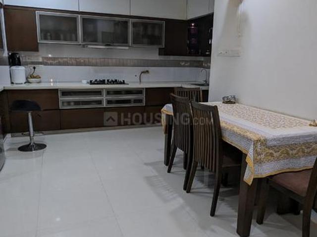 3 BHK Apartment in Gurukul for rent Ahmedabad. The reference number is 19884724
