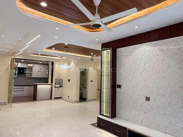 3 BHK Apartment in Domlur Layout for rent Bengaluru. The reference number is 20638368