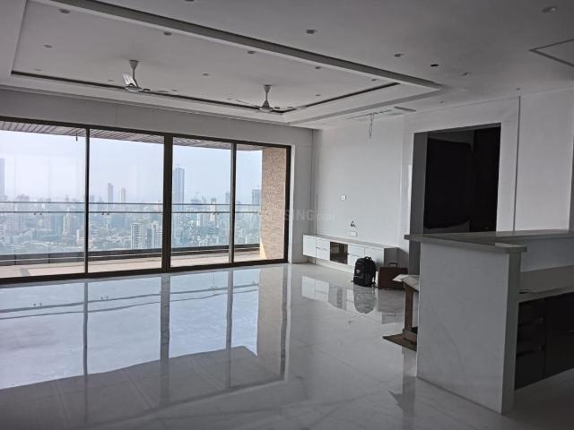 3 BHK Apartment in Dadar East for rent Mumbai. The reference number is 18029476