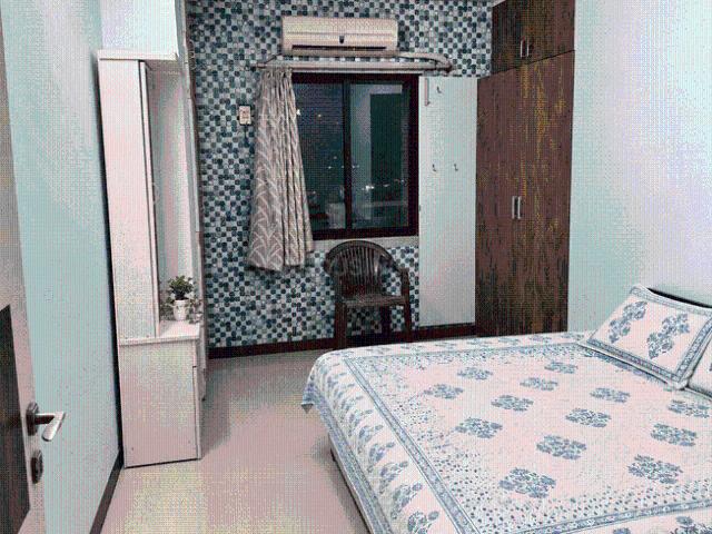 3 BHK Apartment in Dadar East for rent Mumbai. The reference number is 21275743