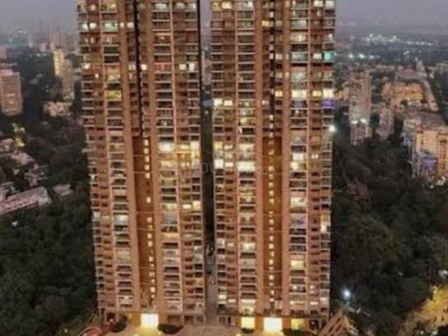 3 BHK Apartment in Dadar East for rent Mumbai. The reference number is 21292810