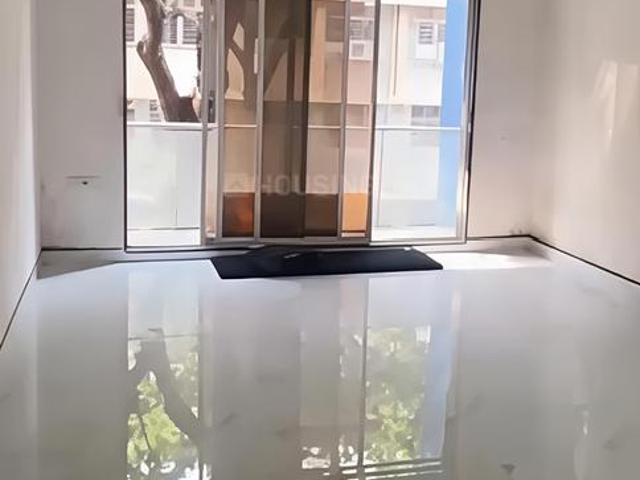 3 BHK Apartment in Dadar East for resale Mumbai. The reference number is 20767885