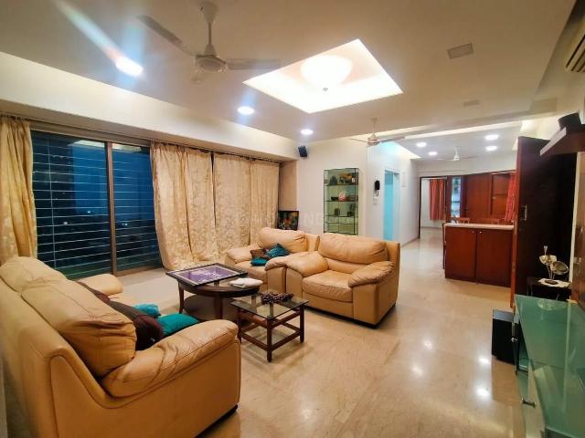 3 BHK Apartment in Dadar West for resale Mumbai. The reference number is 20661183