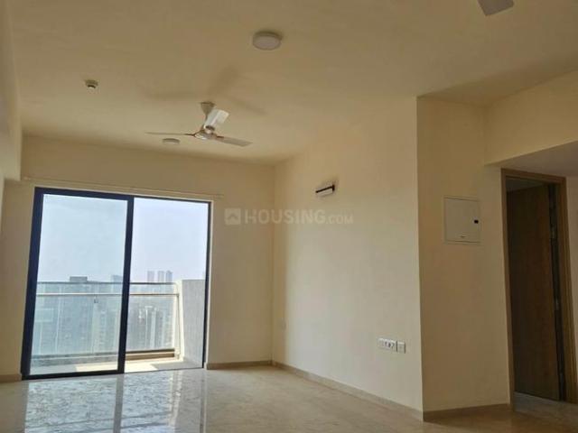 3 BHK Apartment in Dahisar East for rent Mumbai. The reference number is 20884201