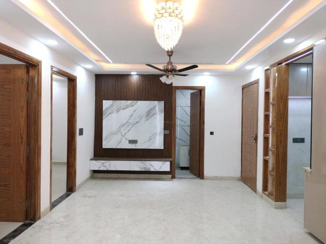 3 BHK Apartment in Deenpur for resale New Delhi. The reference number is 18833878