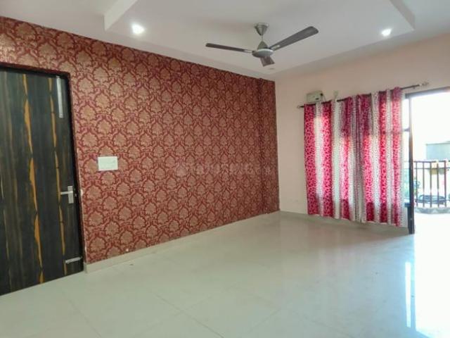3 BHK Apartment in Dhakoli for rent Zirakpur. The reference number is 21311972