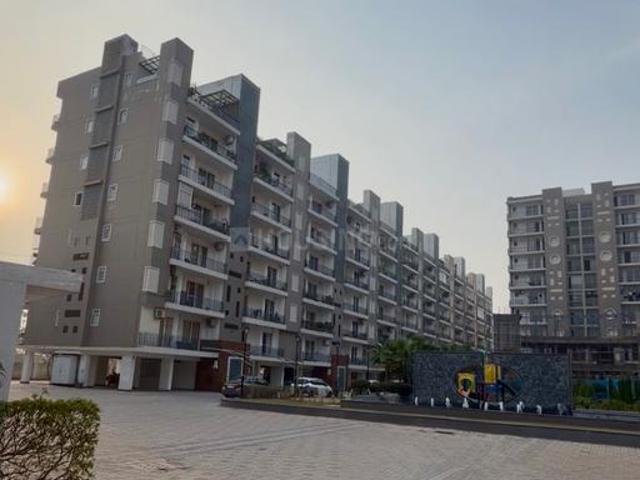 3 BHK Apartment in Dhakoli for resale Zirakpur. The reference number is 19480041
