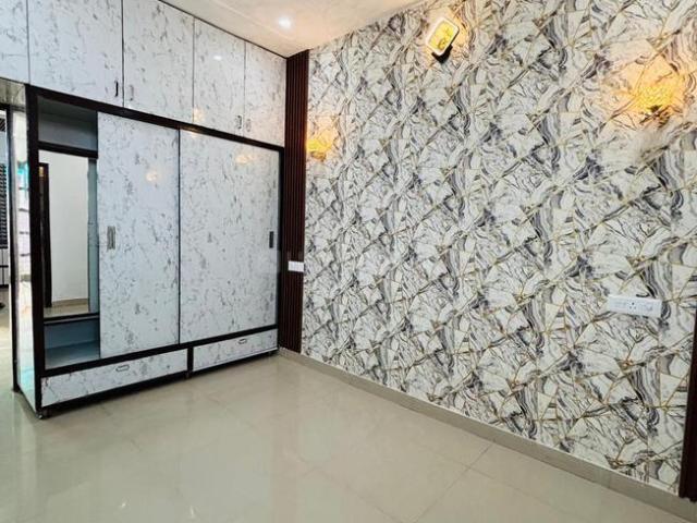 3 BHK Apartment in Dhakoli for resale Zirakpur. The reference number is 20711664