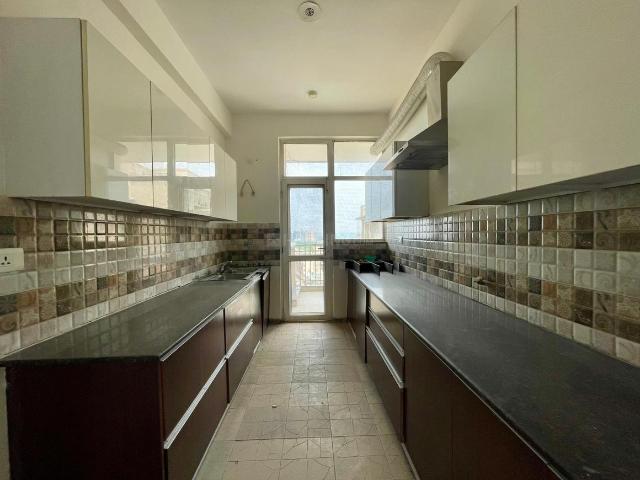 3 BHK Apartment in Dhakoli for resale Zirakpur. The reference number is 21226123