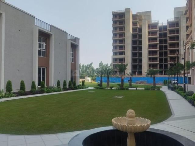 3 BHK Apartment in Dhakoli for resale Zirakpur. The reference number is 21324330