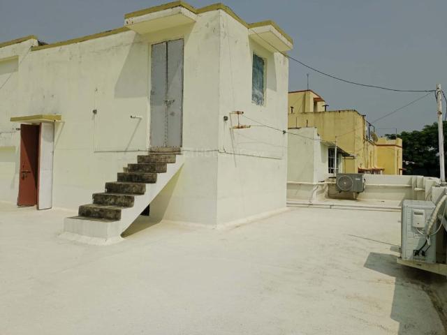 3 BHK Apartment in Dhakuria for resale Kolkata. The reference number is 18604271