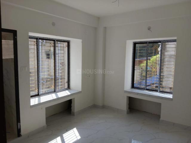 3 BHK Apartment in Dhakuria for resale Kolkata. The reference number is 18809931
