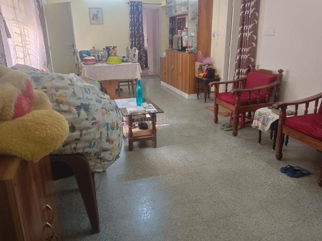 3 BHK Apartment in Dhakuria for resale Kolkata. The reference number is 19694720