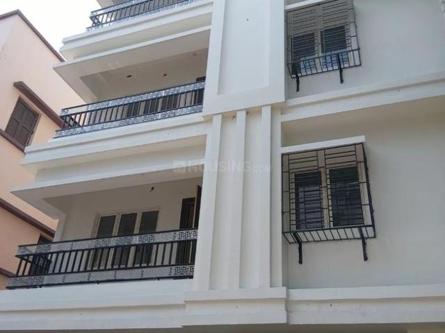 3 BHK Apartment in Dhakuria for resale Kolkata. The reference number is 19804220