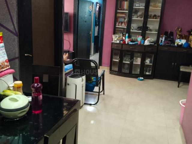 3 BHK Apartment in Dhakuria for resale Kolkata. The reference number is 20378705