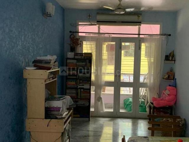 3 BHK Apartment in Dhakuria for resale Kolkata. The reference number is 21058404