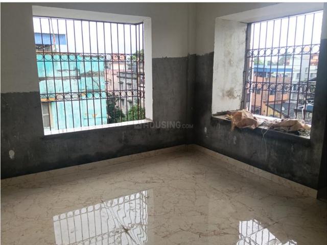 3 BHK Apartment in Dhakuria for resale Kolkata. The reference number is 21171107