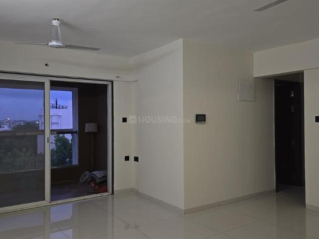 3 BHK Apartment in Dhanori for rent Pune. The reference number is 20625851