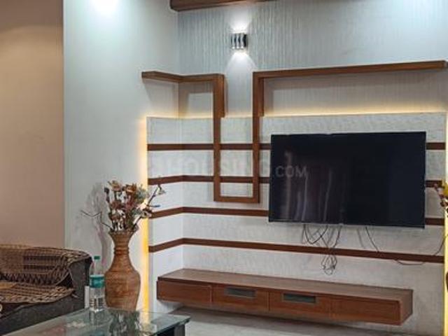3 BHK Apartment in Dharampeth for rent Nagpur. The reference number is 14257733