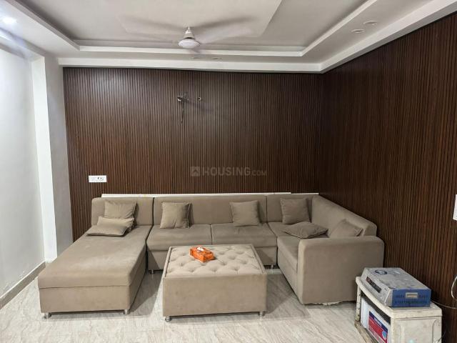 3 BHK Apartment in DLF Farms for resale New Delhi. The reference number is 20460240
