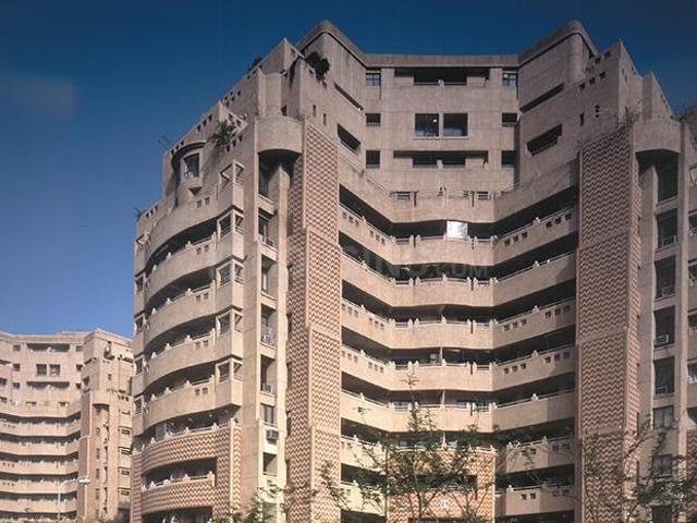 3 BHK Apartment in DLF Phase 2 for rent Gurgaon. The reference number is 19633911