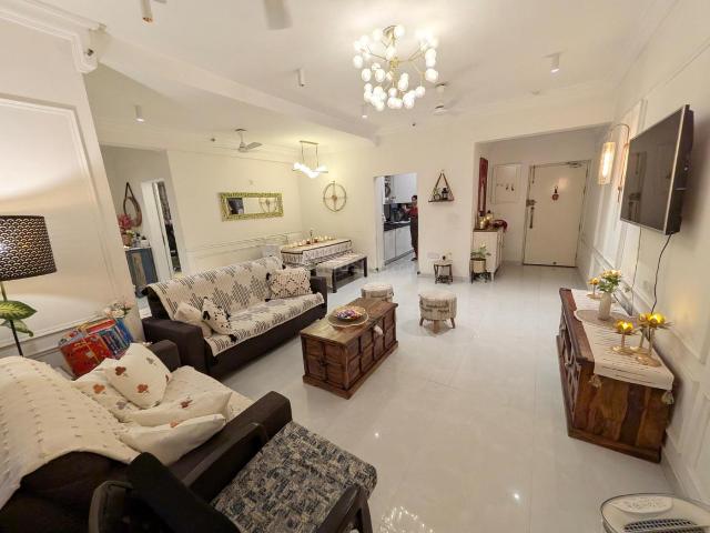 3 BHK Apartment in DLF Phase 4 for rent Gurgaon. The reference number is 19593495
