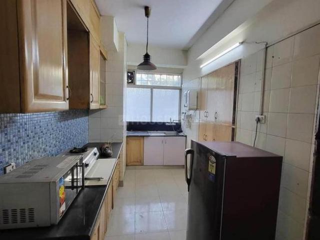 3 BHK Apartment in DLF Phase 4 for rent Gurgaon. The reference number is 21012749