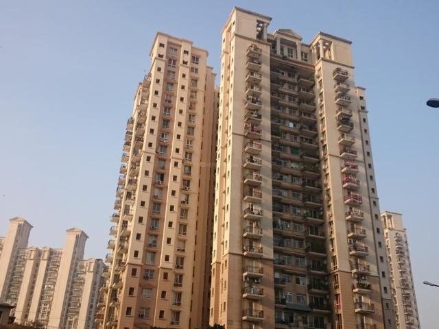 3 BHK Apartment in DLF Phase 4 for resale Gurgaon. The reference number is 20815871